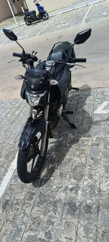 Moto pra alugar