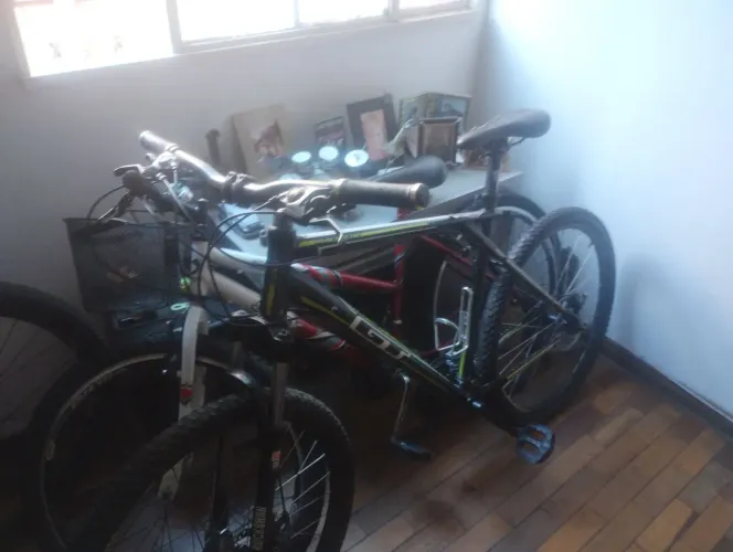 Bicicleta gt aro 26 Avalanche ? Suspensão rock shox