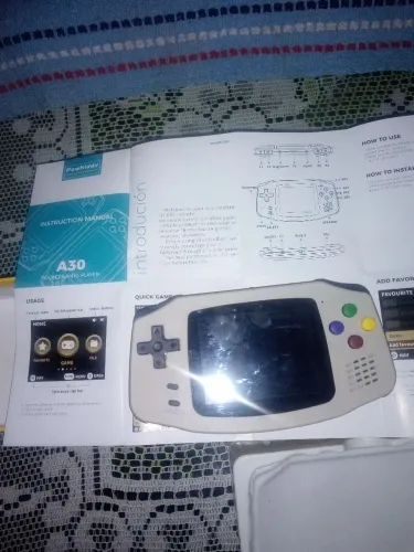 Vendo um vídeo game portátil pow kiddy  A30