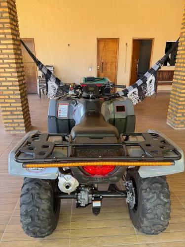 quadriciclo honda fortrax 26/26 estado de zero