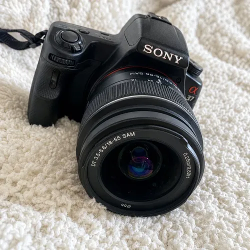 Câmera Sony Alpha SLT-A37