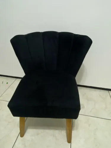 POLTRONA PRETA