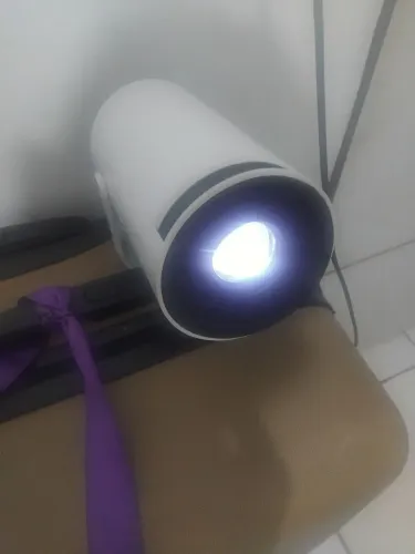 PROJETOR PORTÁTIL