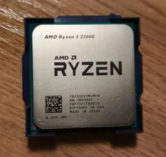 Ryzen 3 2200g