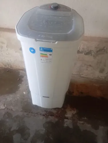 Tranquinho de lavar roupa 14kg