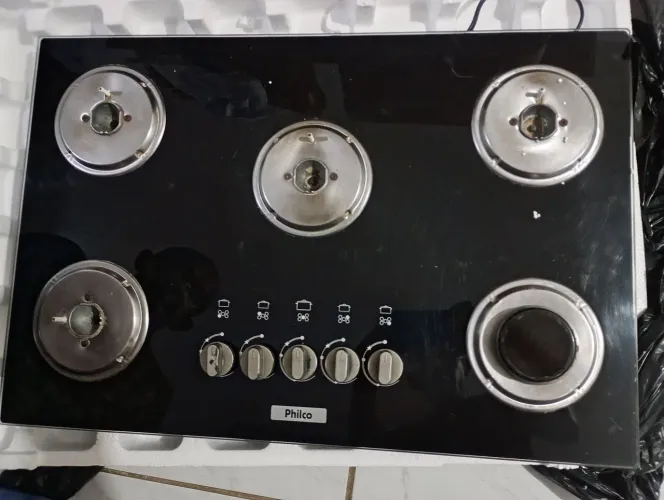 Bom