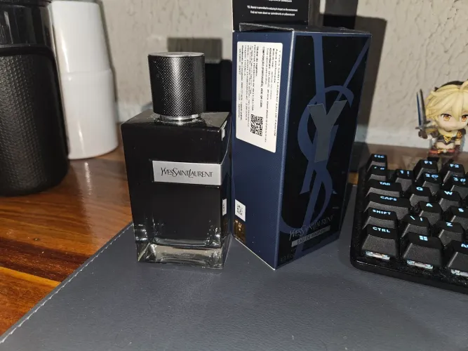 Perfume Yves Saint Laurent Y Eau De Parfum 100ml (aprox. 60 a 70ML) Com Caixa Original