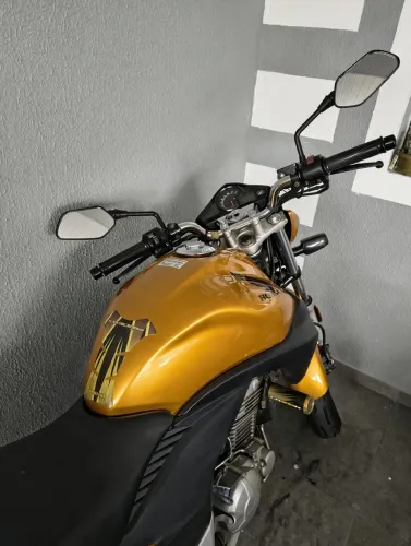 CB 300 R - Único Dono