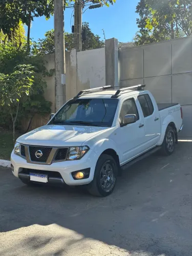 Nissan Frontier SV Attack CD 4X2 2.5 TB Diesel 2014