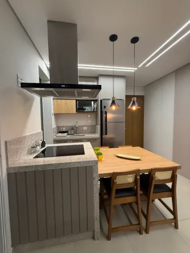 Apartamento impecável e completo no Alto do Ingá