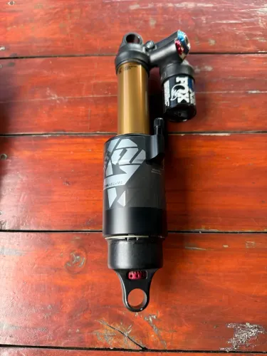 Shock Fox 250mm Kashima Float x2 (mesma medida Santa Cruz) 