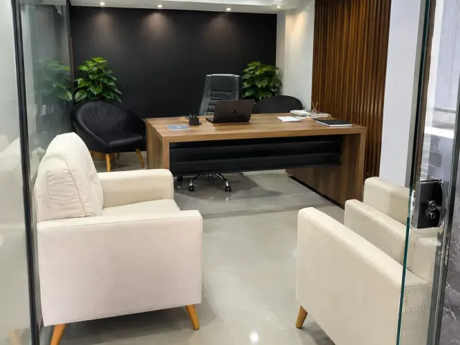 Sala Comercial Mobiliada 70m² Meia Praia- Itapema SC -