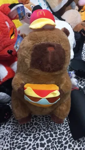 Capivara MC Donald's 