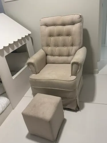 Cadeira de amamentação