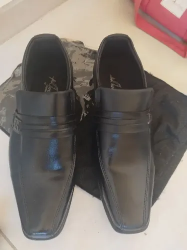 Sapato Social Preto Tamanho 42 novíssimo