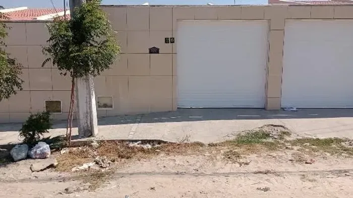 Imóvel bem localizado Casa no Croata 2, Pacajus - CE, Nº 28, 2 quartos, 1 vaga, 125m² | V