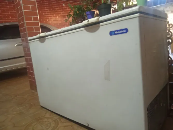Frizzer marca metalfrio