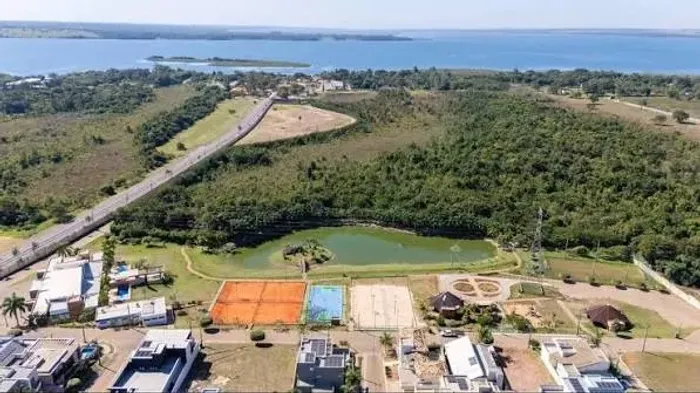 TERRENO NO CONDOMINIO VILLAGE DO LAGO - 384M² - ESQUINA E NO ALTO