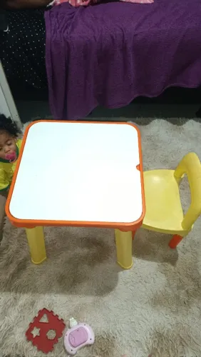 Mesa com Cadeira Infantil Desmontável