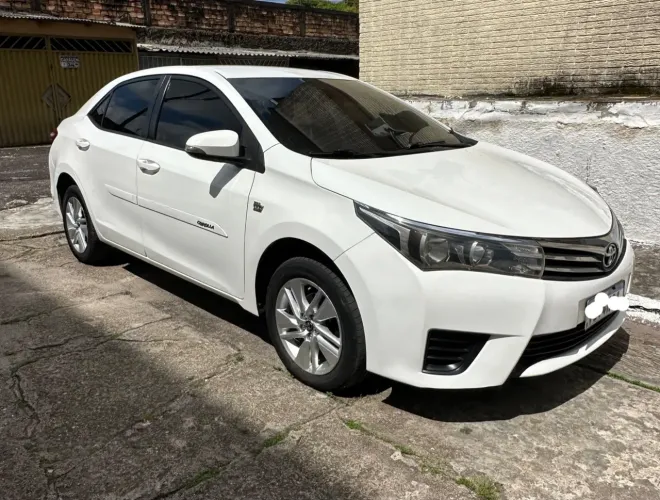Toyota Corolla GLI 1.8 Flex 16V Aut. 2016