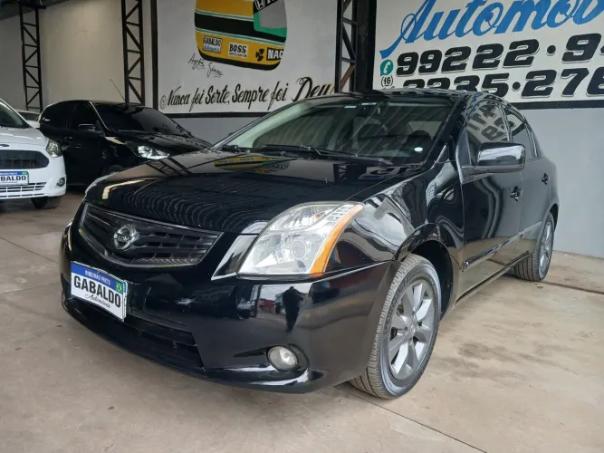Nissan Sentra S 2.0/ 2.0 Flex Fuel 16V Aut. 2012