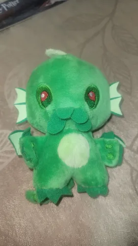 pelúcia miniatura Cthulhu, exclusivo da Horror Block em 2015.
