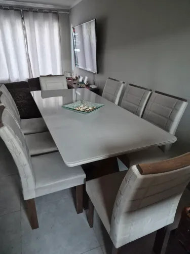 Mesa de jantar 8 lugares 