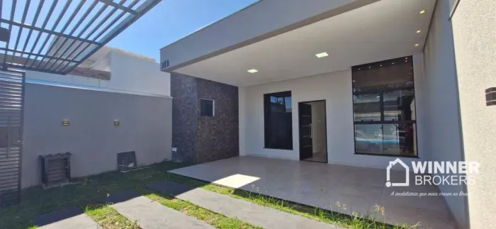 Casa com 3 dormitórios à venda, 100 m² por R$ 410.000,00 - Vila Santa Catarina - Mandaguaç