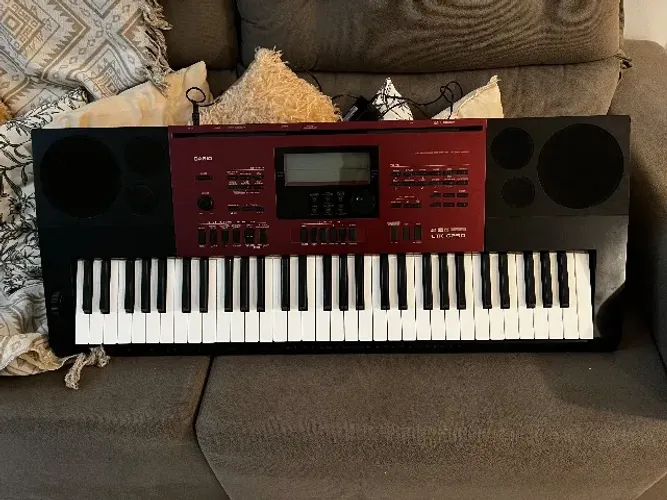 Teclado Casio CTK-6250 arranjador