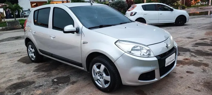 Renault Sandero Expression Hi-flex 1.6 8V 5P 2012