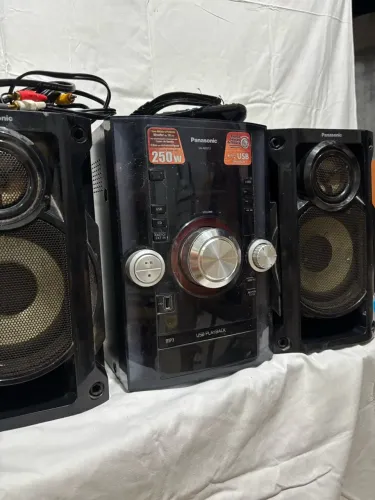 Som Panasonic SA-AKX12 (Não Funciona / Para Peças)