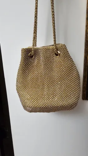Bolsa strass chiquerrima pequena