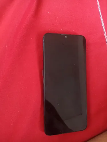 Moto E7 usado
