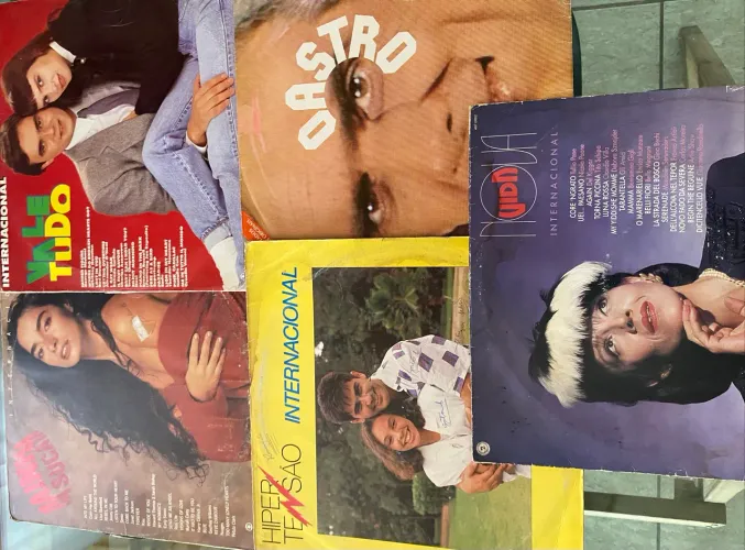 Pacote de Discos LP Vinil - Novelas Internacional