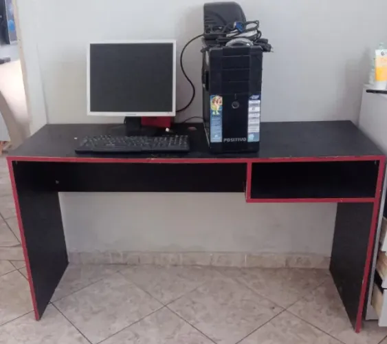 Mesa de computador 