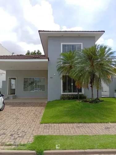 Casa a venda no Alphaville 1 - 310m² - 5 Quartos - Piscina com Prainha