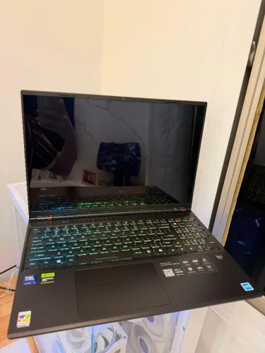 Notebook Gamer Predator Helios Neo 16S AI" RTX 5070 Ti | Core Ultra 9 | OLED 240Hz