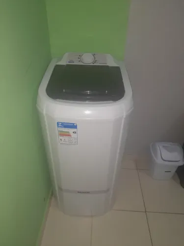 Vende se tanquinho novo