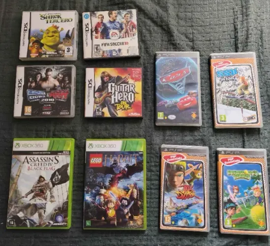 Lote com 10 Jogos Originais (PSP, Nintendo DS e Xbox 360) - R$ 600