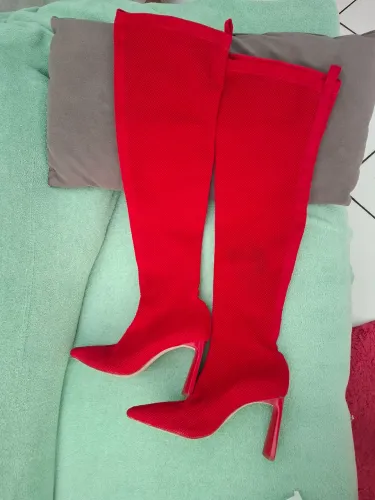 Bota vermelha Schutz n35
