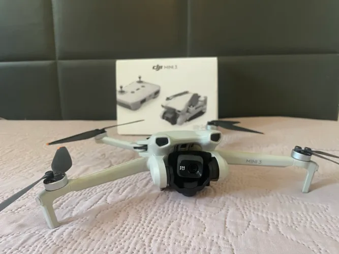 DJI Mini 3 - Completo, Conservado e Pronto para Uso