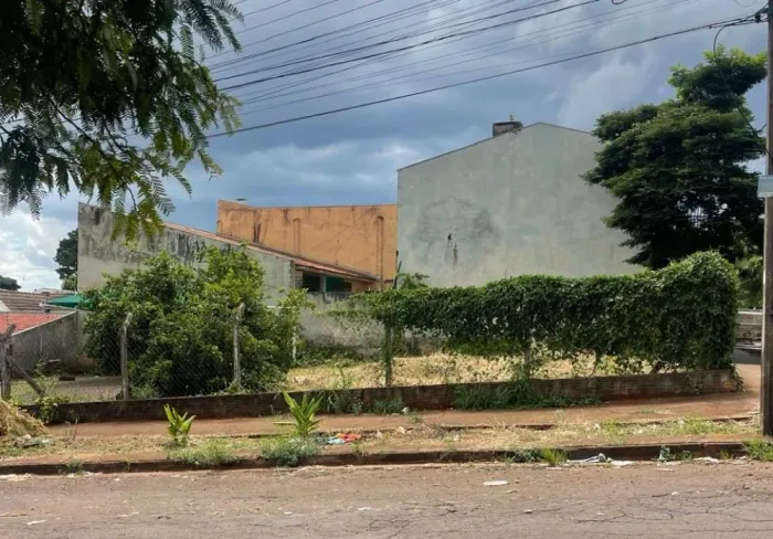 LOCAÇÃO | Terreno, em Conjunto Residencial Cidade Alta, Maringá