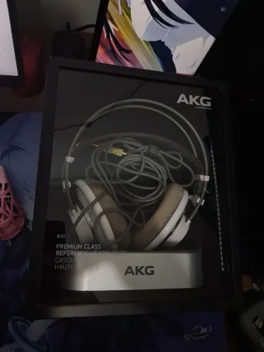 Headphone AKG K701
