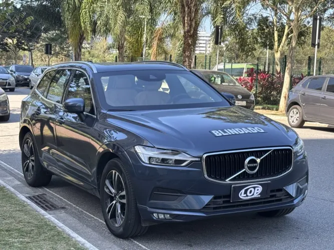 Volvo XC-60 XC 60 D-5 Momentum 2.0 AWD Diesel 5P 2019