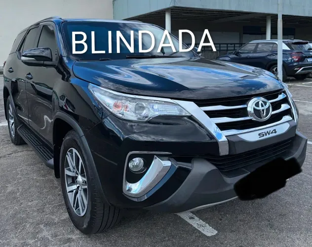 Toyota Hilux SW4 SR 4X2 2.7/ 2.7 Flex 16V Aut. 2017