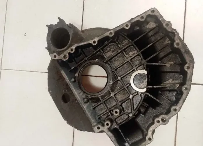 Capa Seca ou Carcaça Traseira do Motor 904