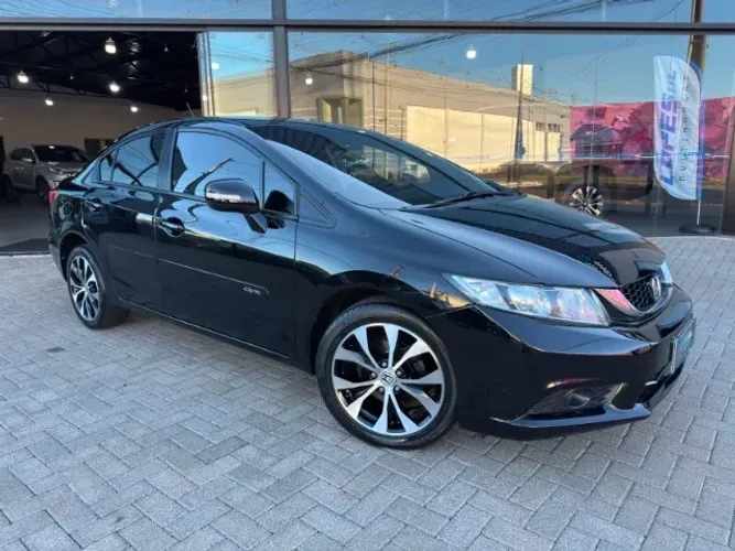 Honda Civic Sedan LXR 2.0 Flexone 16V Aut. 4P 2016