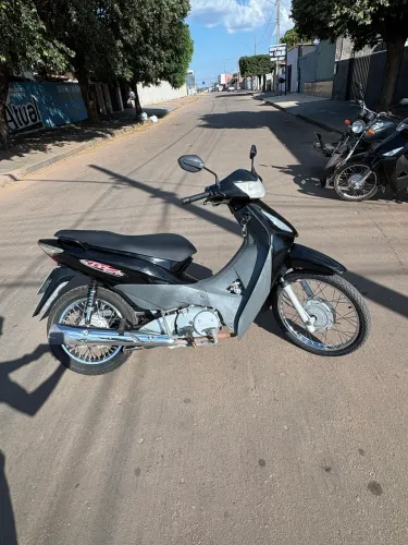 VENDE-SE BIZ 125