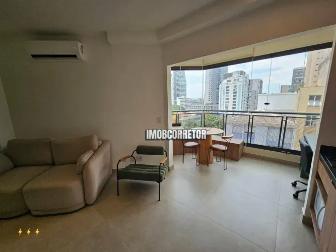 Apartamento mobiliado com 1 vaga de garagem na Rua Cunha Gago em Pinheiros