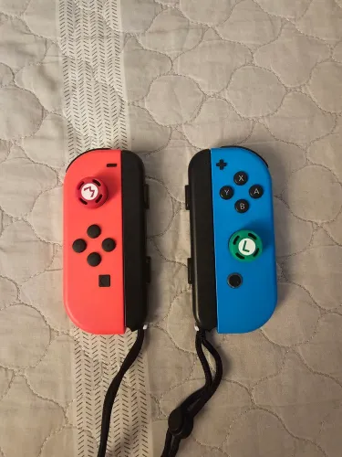 Par de controles originais para Nintendo switch